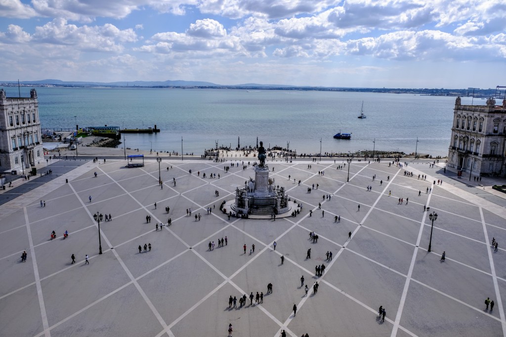 The pier of discoveries